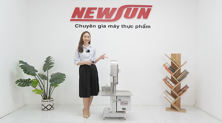 Hình ảnh thực tế máy cưa xương J310N