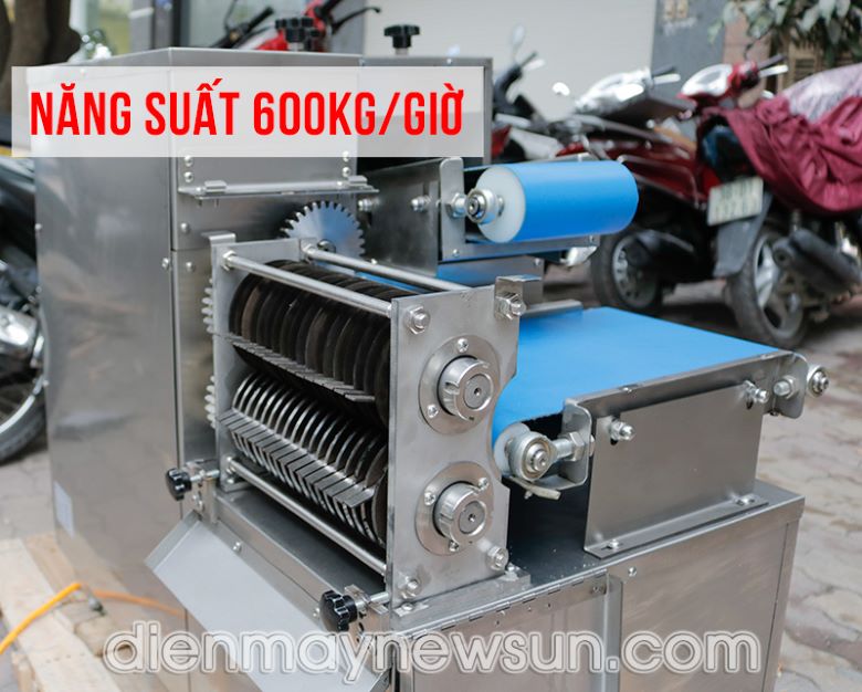 Năng suất cắt thái khủng lên tới 600kg thịt/giờ