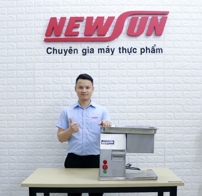 Thiết kế để bàn nhỏ gọn, sử dụng chất liệu inox cao cấp